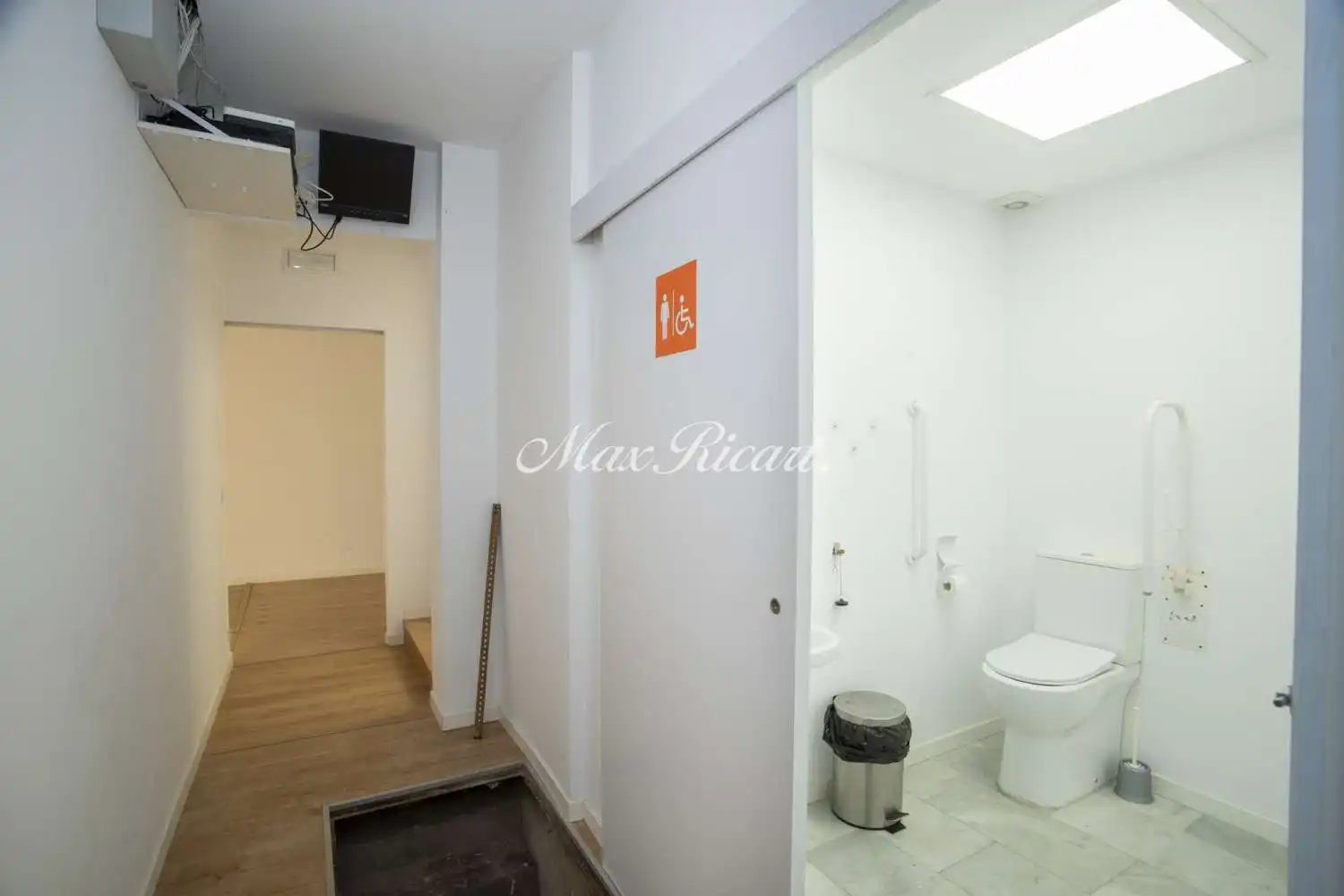 Local comercial de lloguer a Eixample, imagen 15