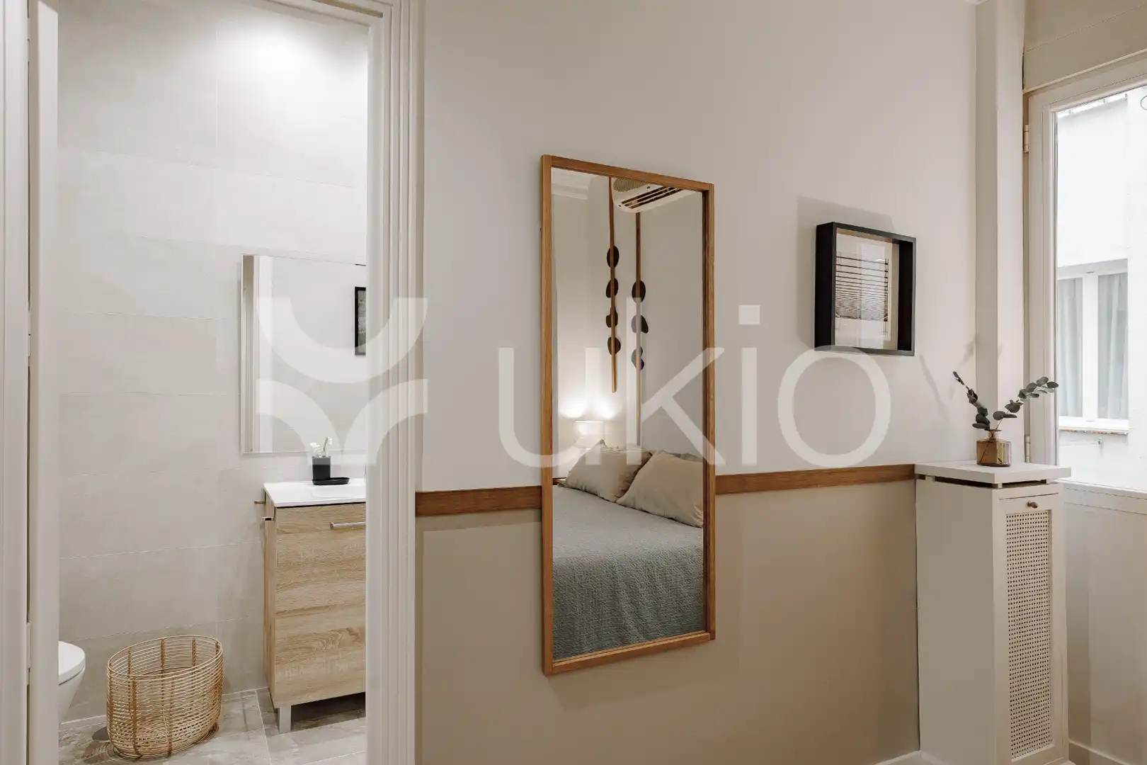Schlafzimmer von Wohnungen zur Miete in Madrid mit Klimaanlage, Heizung und Terrasse