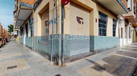 Foto 5 de Planta baixa en venda a Torrefiel, Valencia Capital