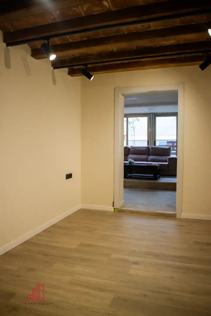 Piso en venta en Barcelona con Aire acondicionado, Calefacción y Parquet