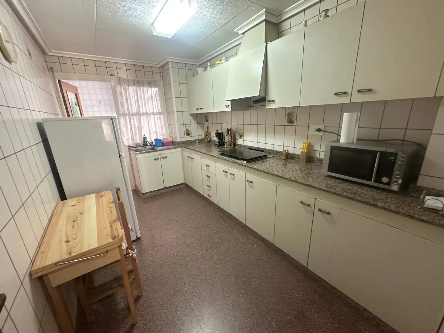 Cocina de Apartamento en venta en Torrevieja con Aire acondicionado, Terraza y Amueblado