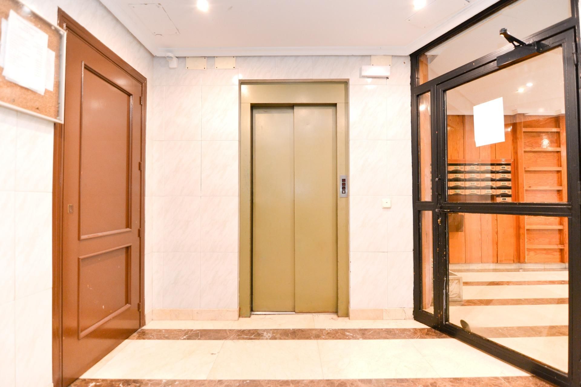 Pis en venda en Móstoles amb Calefacció, Parquet i Terrassa