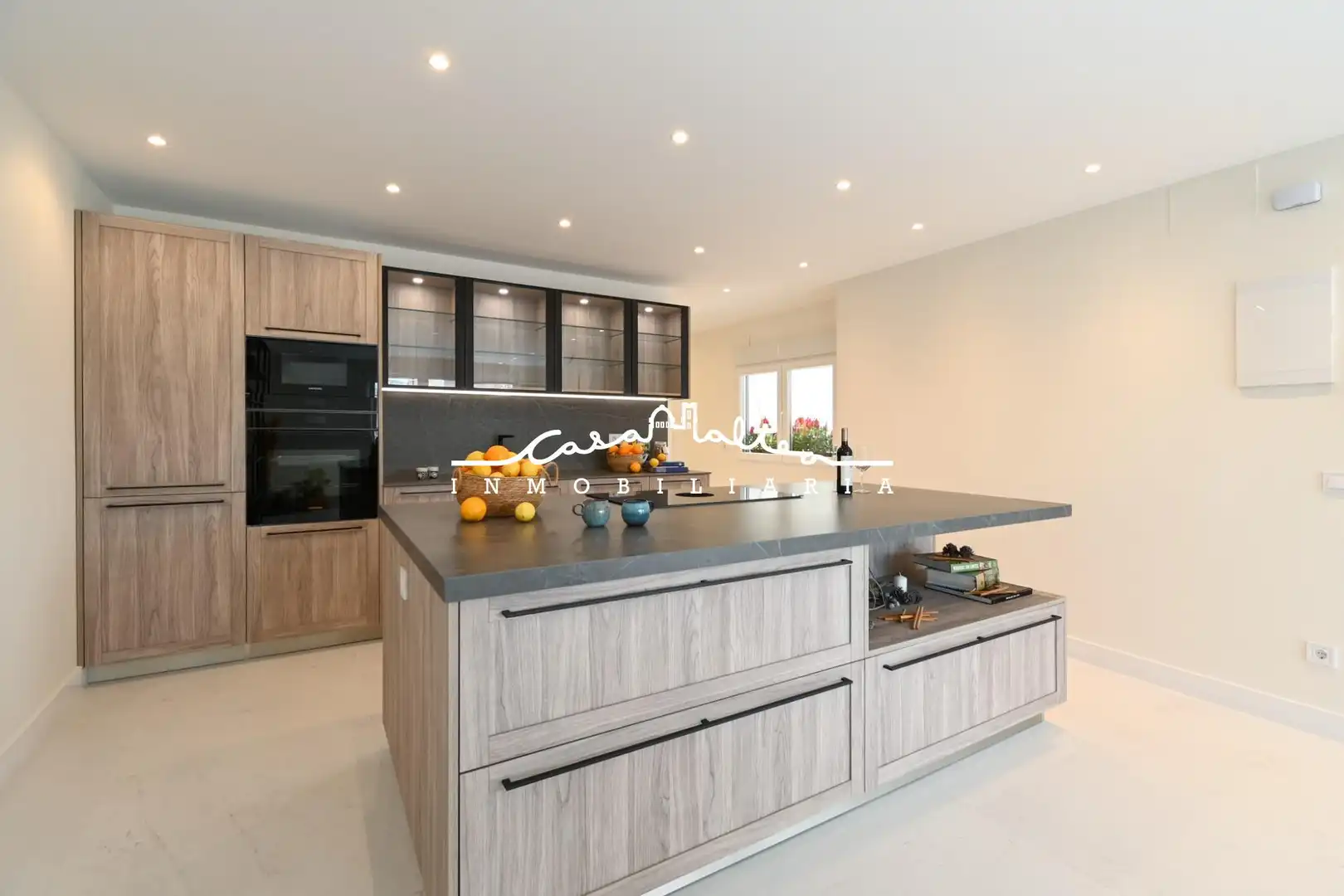 Penthouse with lift for sale in COLON
