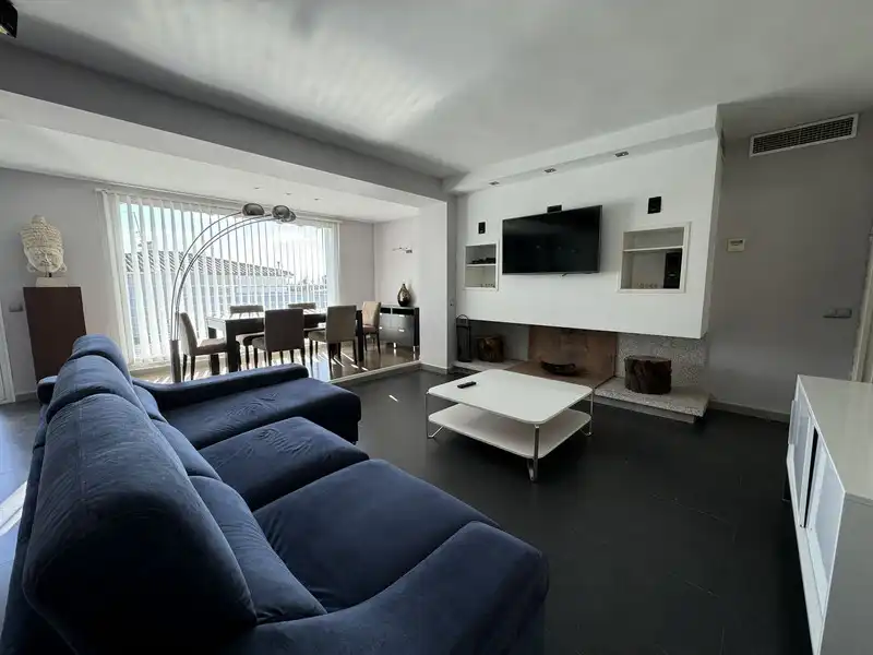 Sala d'estar de Casa o xalet de lloguer en Marbella amb Aire condicionat, Terrassa i Moblat