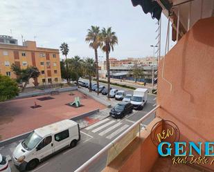 Vista exterior de Estudi en venda en Torrevieja amb Terrassa, Moblat i Rentadora