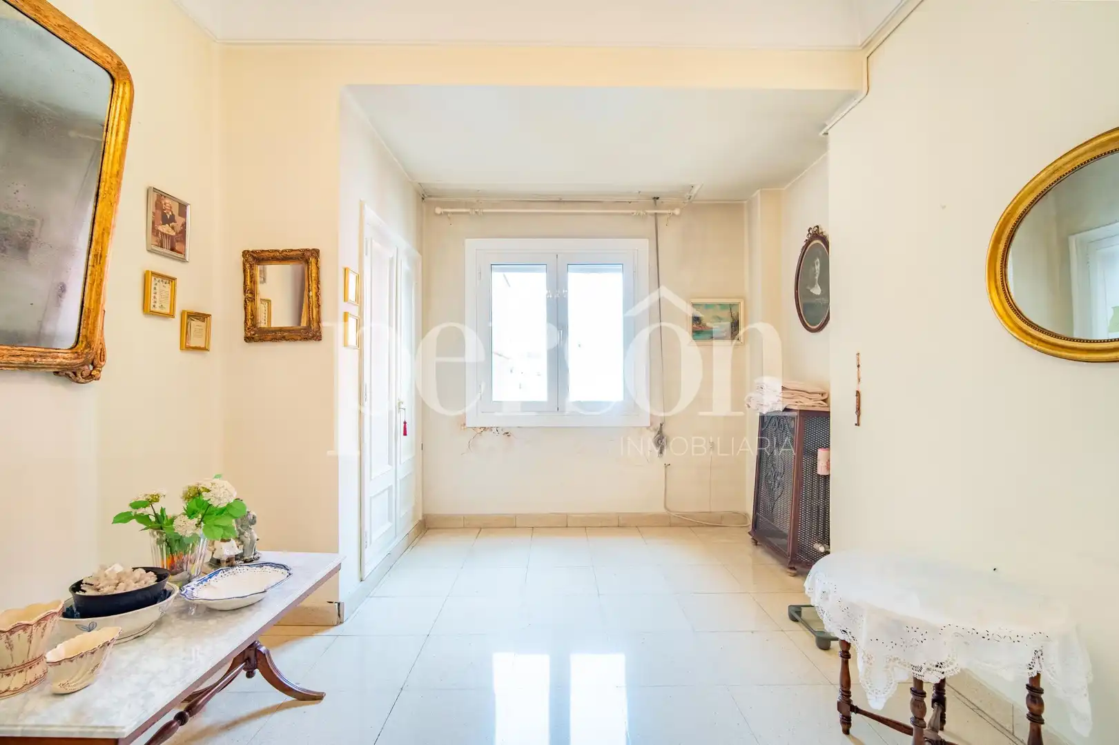 Appartamento con terrazza in vendita a L'Eixample, imagen 24