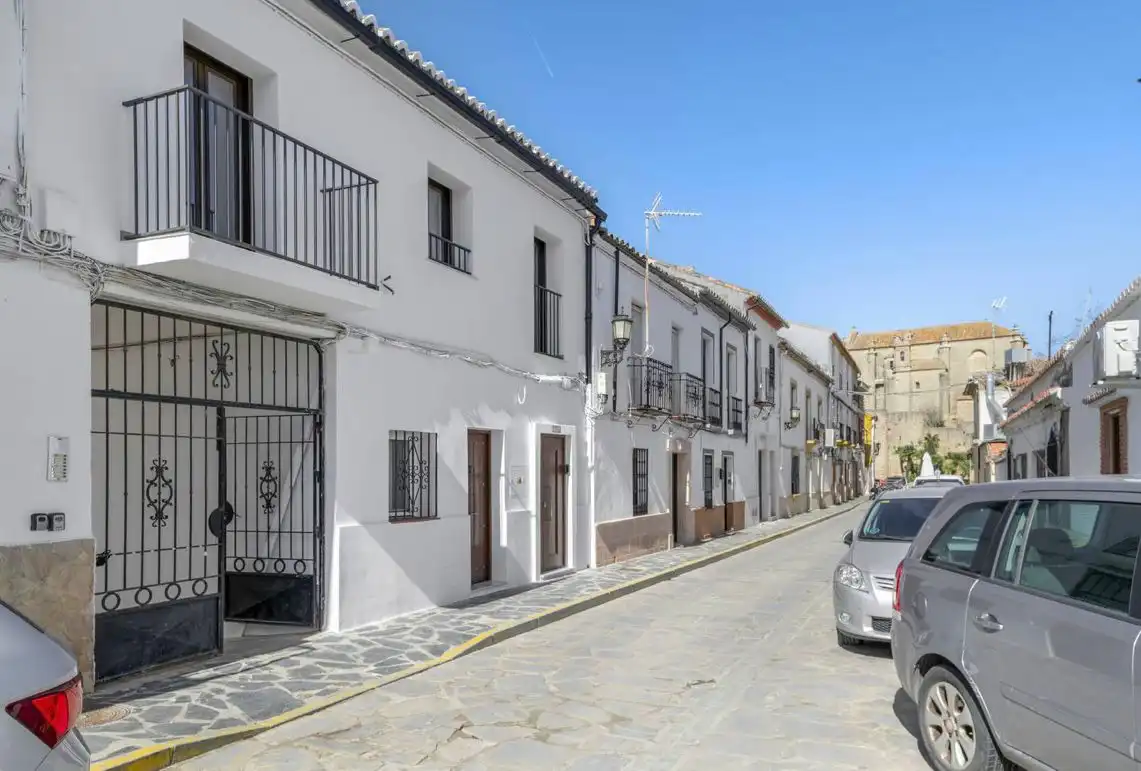 Exterior view of Flat for rent in Ronda  with Furnished