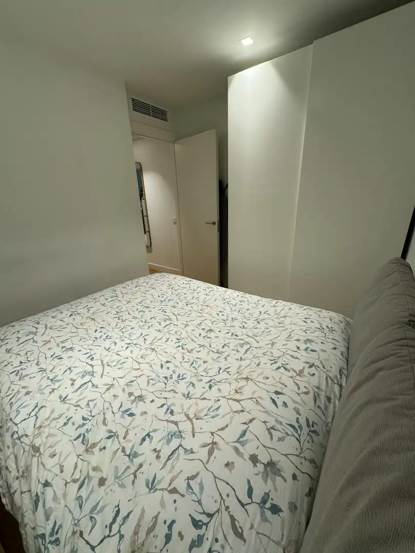 Schlafzimmer von Wohnung zur Miete in Barcelona mit Klimaanlage, Heizung und Möbliert