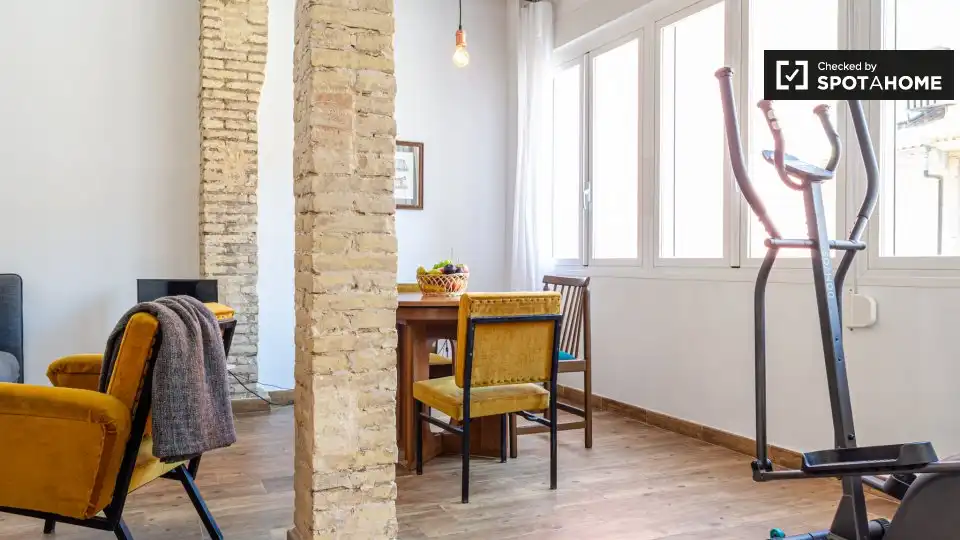 Comedor de Piso de alquiler en Valencia con Aire acondicionado, Calefacción y Amueblado