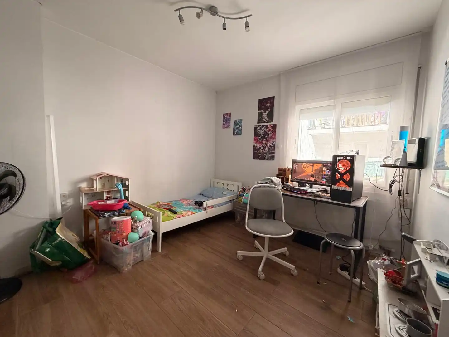 Habitación de Piso en venta en Girona con Aire acondicionado, Calefacción y Terraza
