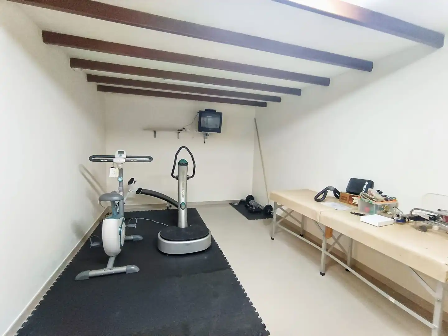 Casa o xalet en venda en Pontevedra Capital  amb Jardí privat, Terrassa i Traster