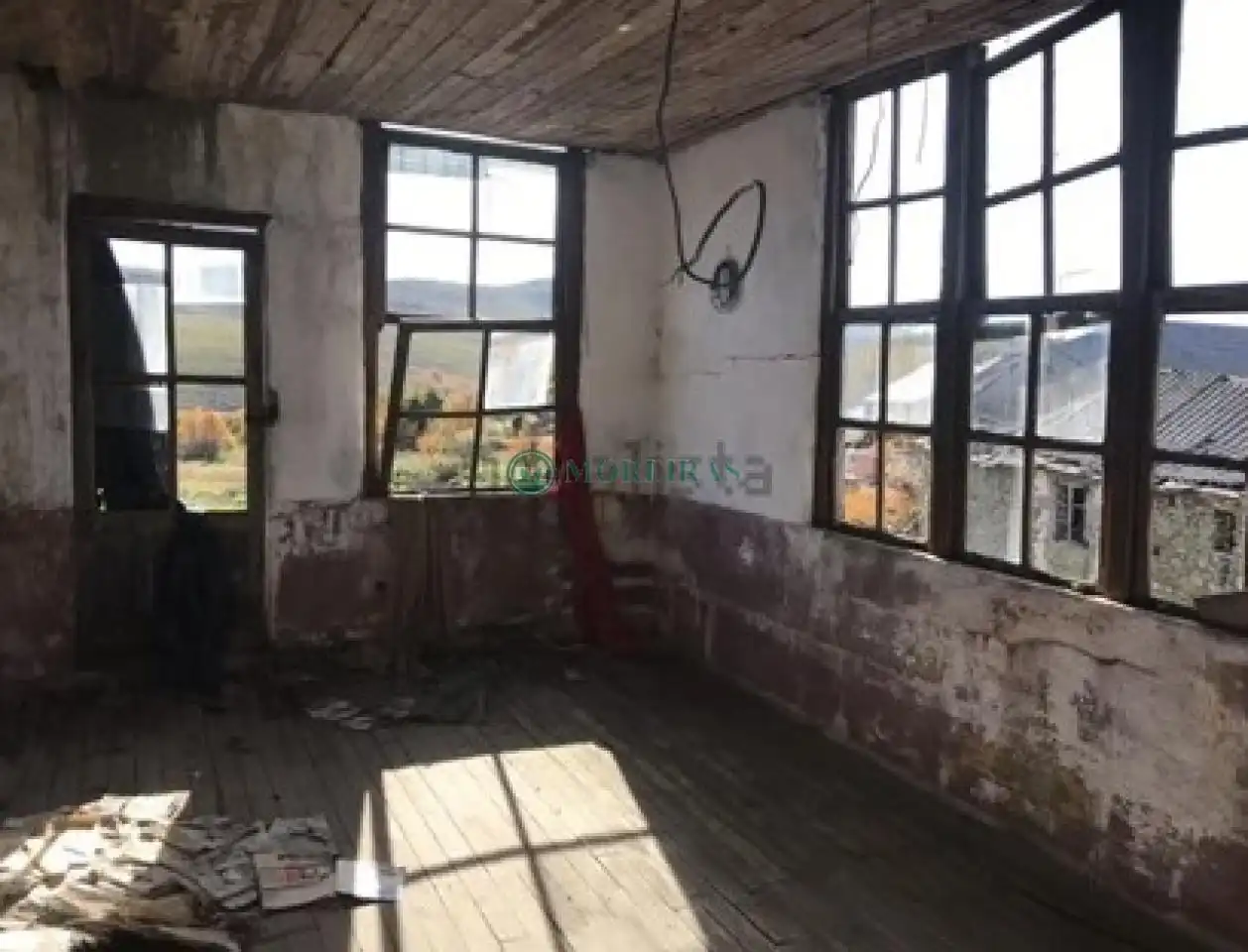 Casa o chalet en venta en A Gudiña  con Calefacción y Jardín privado