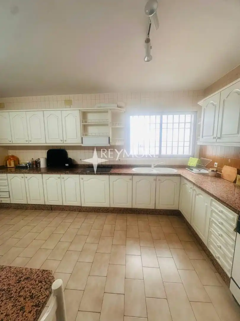 Cocina de Piso en venta en Córdoba con Aire acondicionado, Calefacción y Terraza