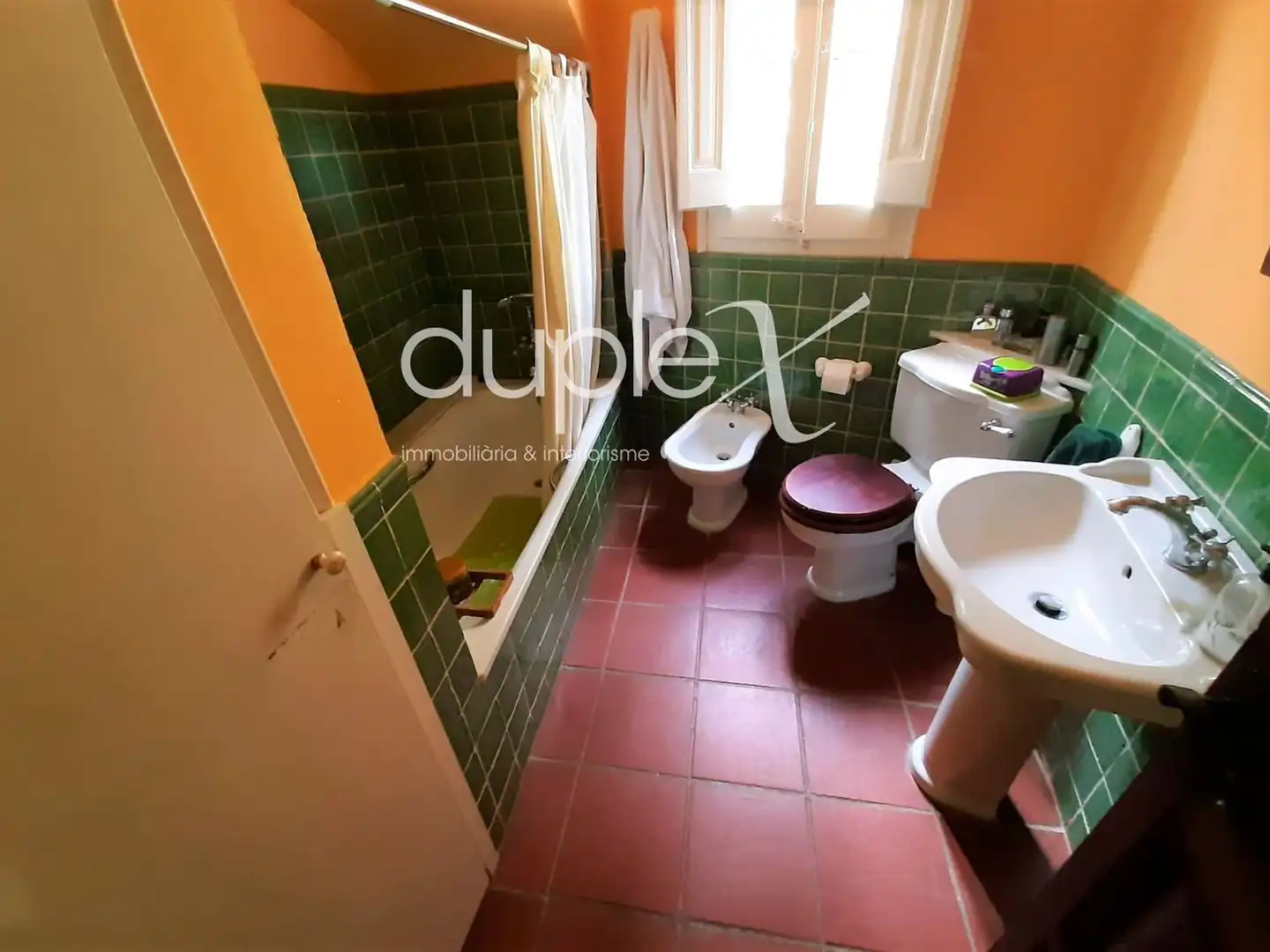 Baño de Finca rústica en venta en Òrrius con Aire acondicionado, Jardín privado y Terraza