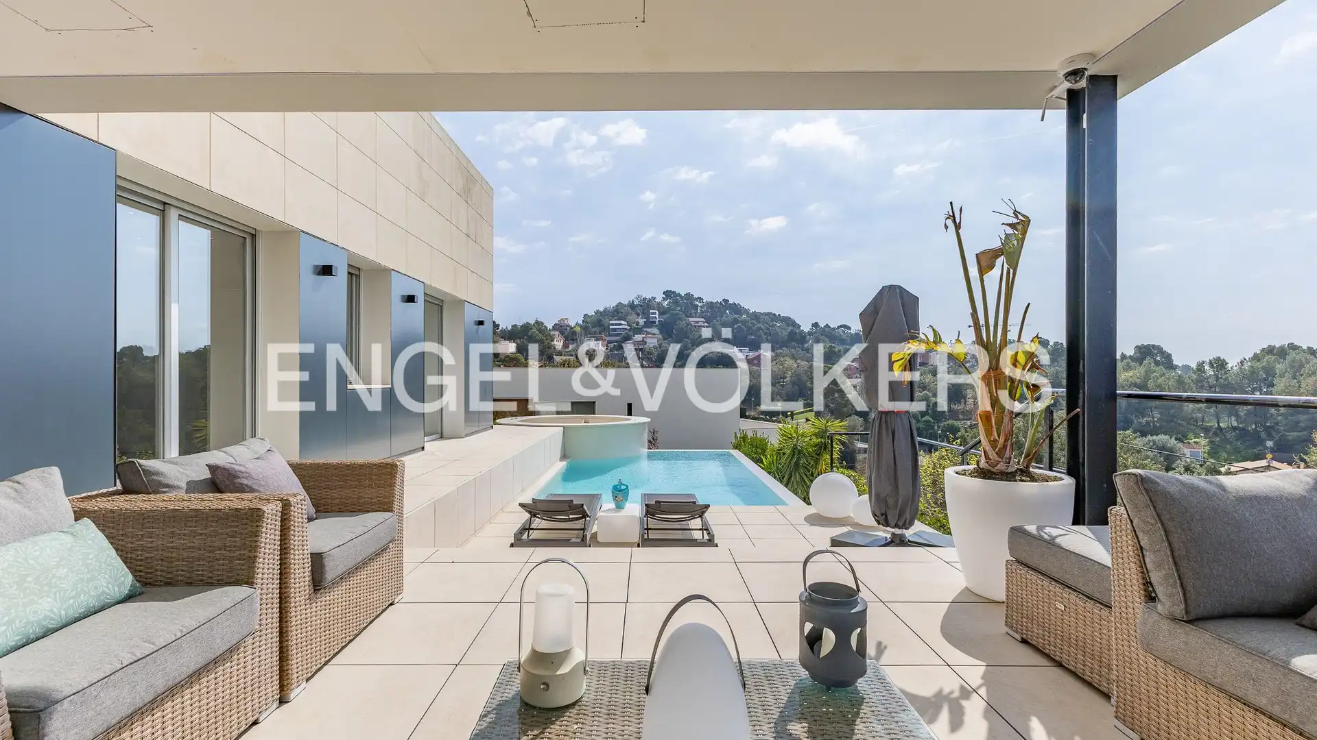 Terraza de Casa o chalet en venta en Matadepera con Aire acondicionado, Calefacción y Jardín privado