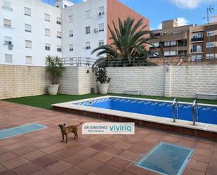 Swimming pool of House or chalet for sale in  Valencia Capital  with Air Conditioner, Terrace and Swimming Pool