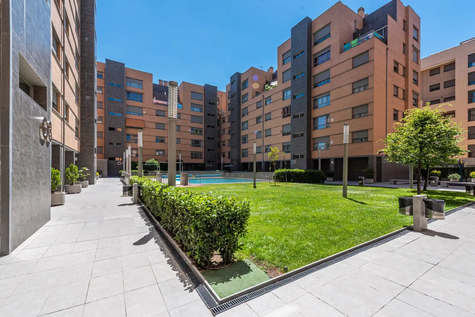 Vista exterior de Pis en venda en Getafe amb Aire condicionat, Terrassa i Traster
