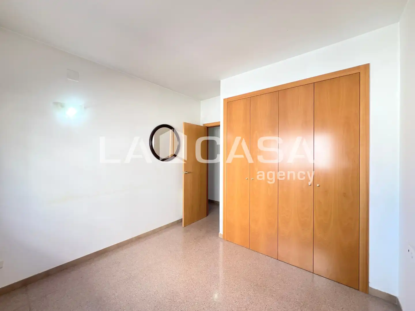 Piso en venta en Badalona con Calefacción y Balcón