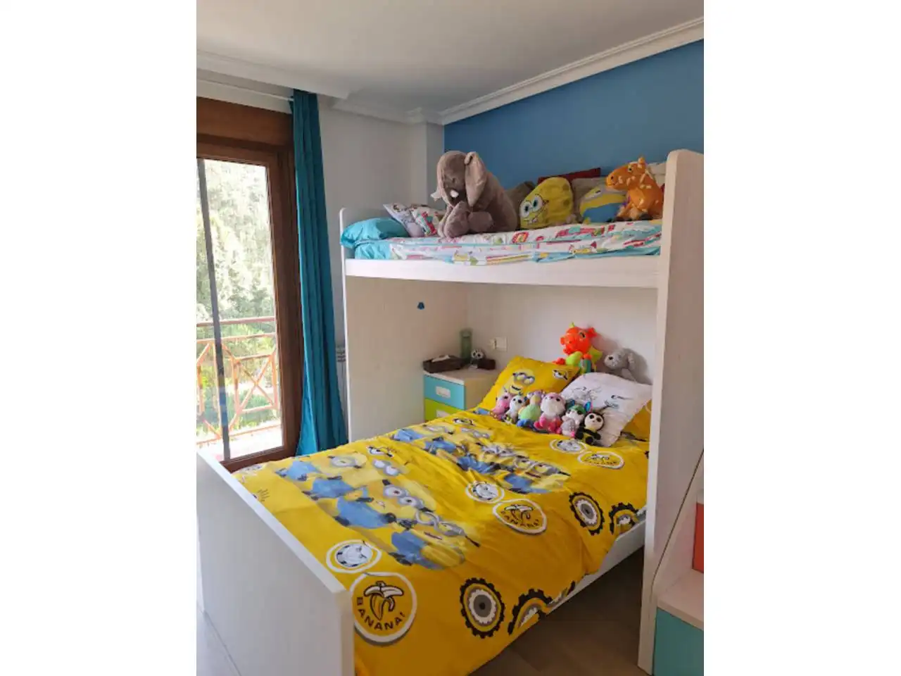 Dormitori de Casa o xalet en venda en Sanxenxo amb Calefacció, Jardí privat i Parquet