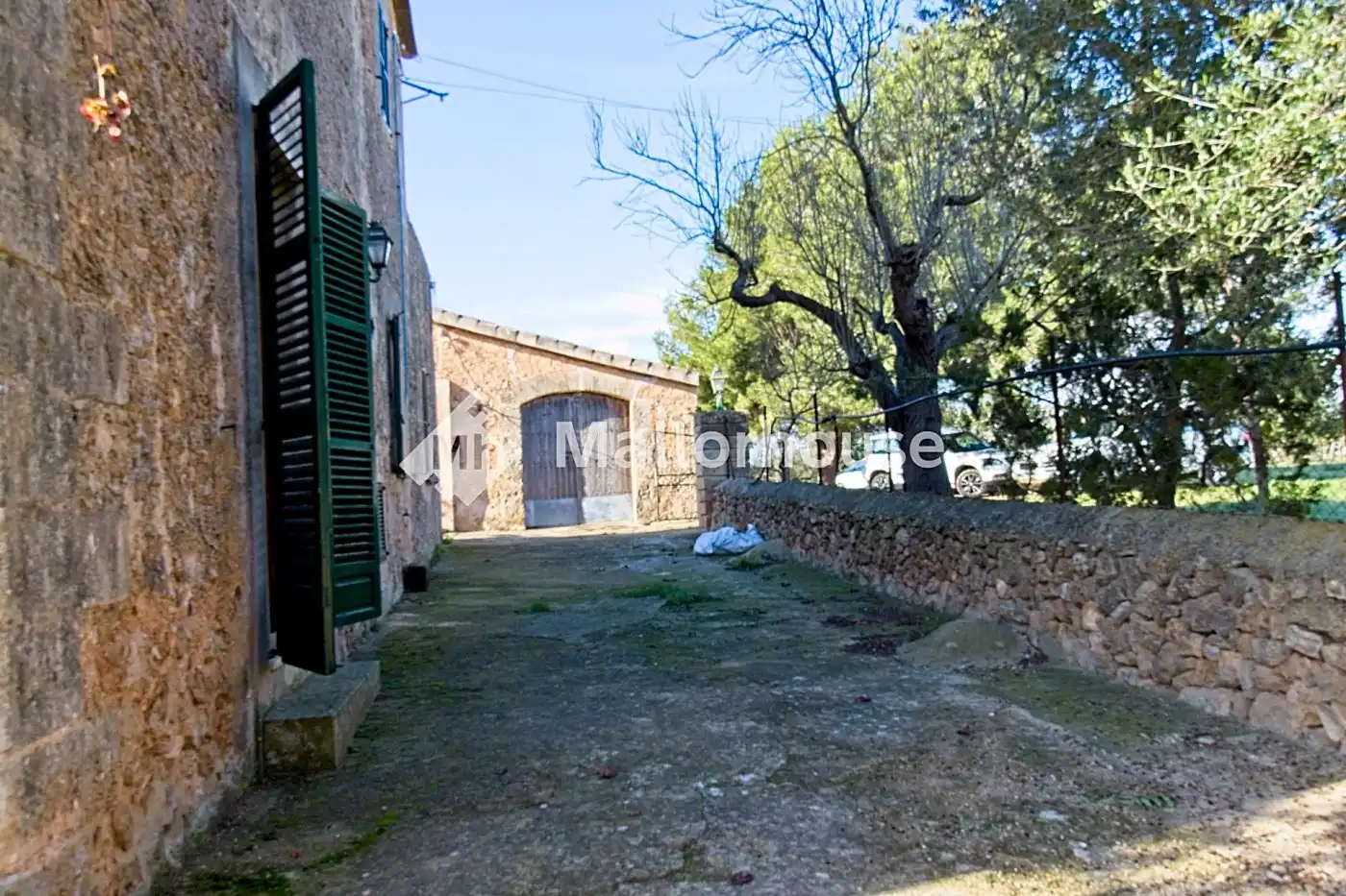 Vista exterior de Finca rústica en venda en  Palma de Mallorca amb Jardí privat, Terrassa i Traster