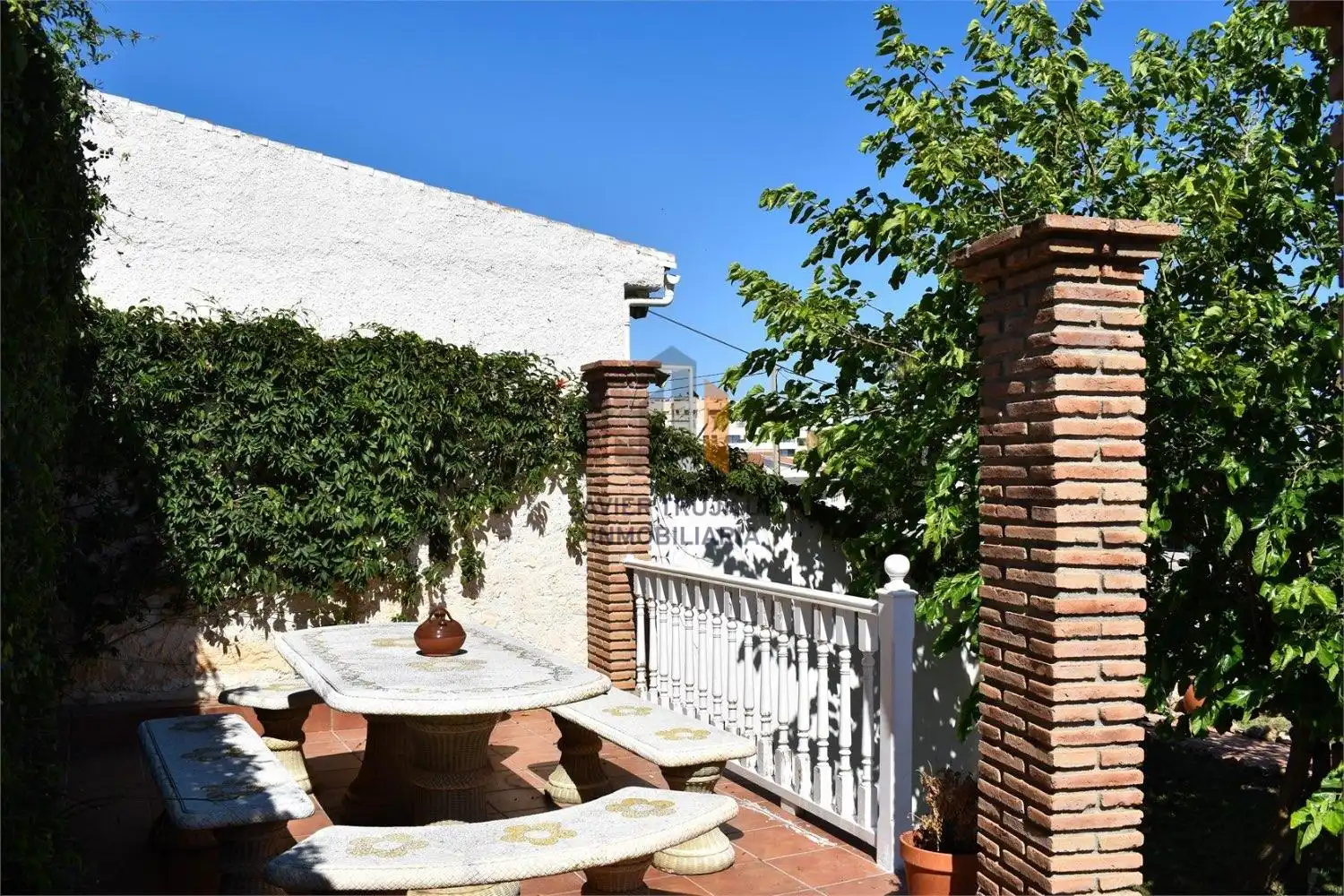 Terrassa de Casa o xalet en venda en Vélez-Málaga amb Terrassa, Traster i Moblat