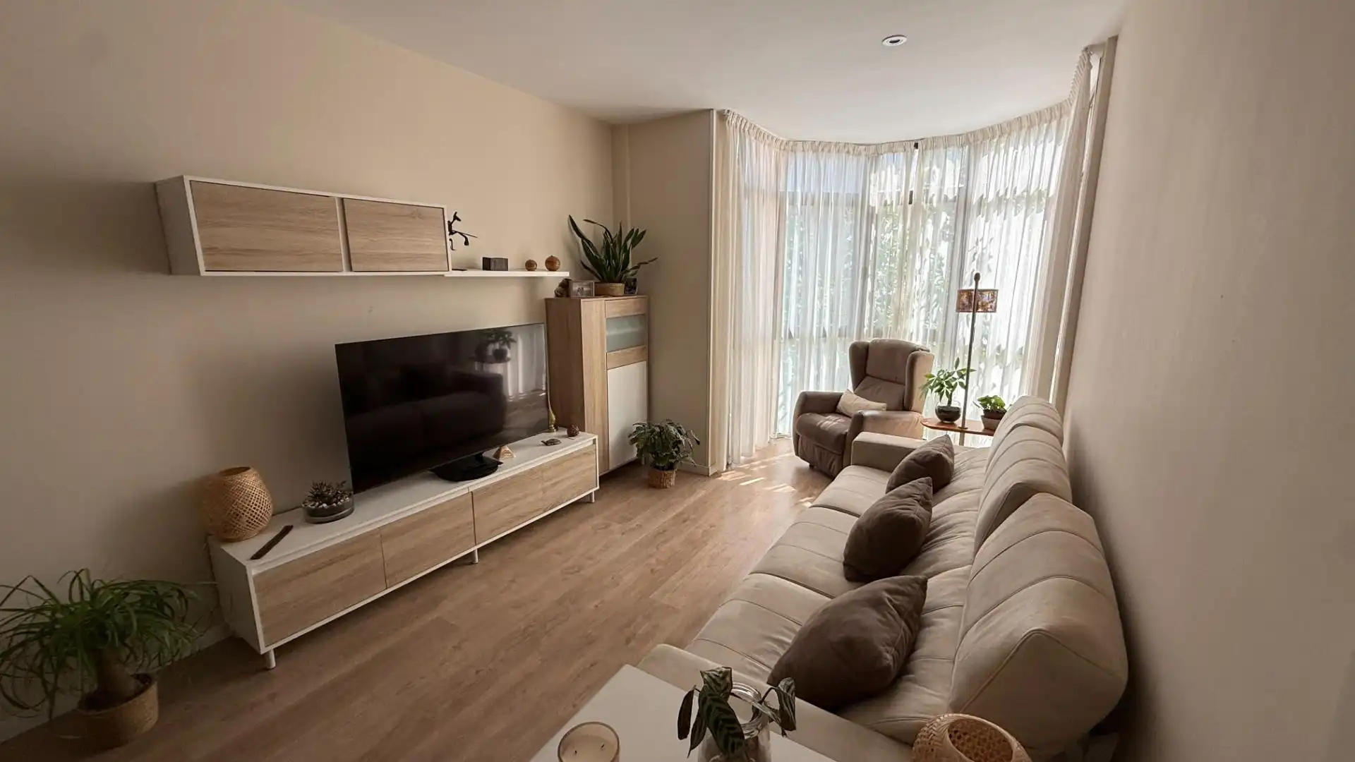 Living room of Flat for sale in Barcelona  with Air Conditioner, Heating and Parquet flooring