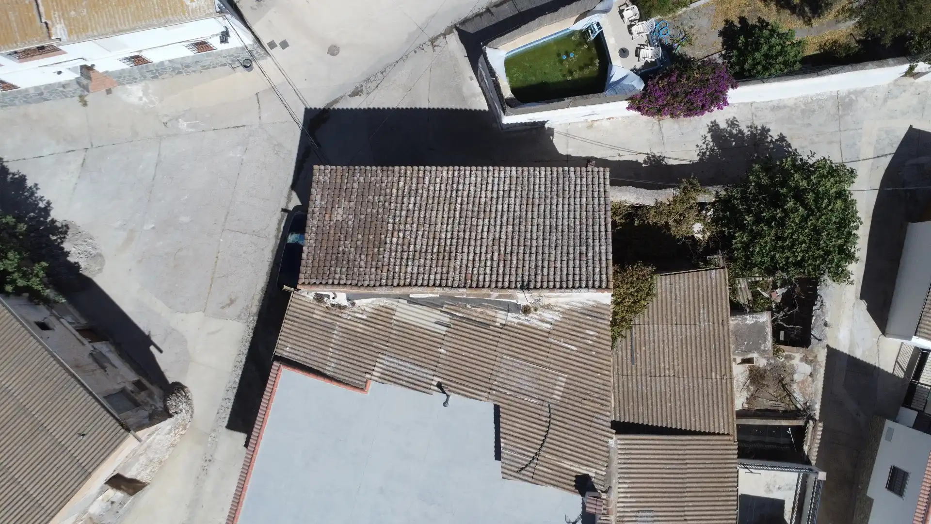 Vista exterior de Casa adosada en venta en Turón con Jardín privado