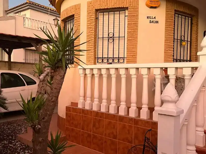 Vista exterior de Casa o xalet en venda en  Murcia Capital amb Aire condicionat i Piscina