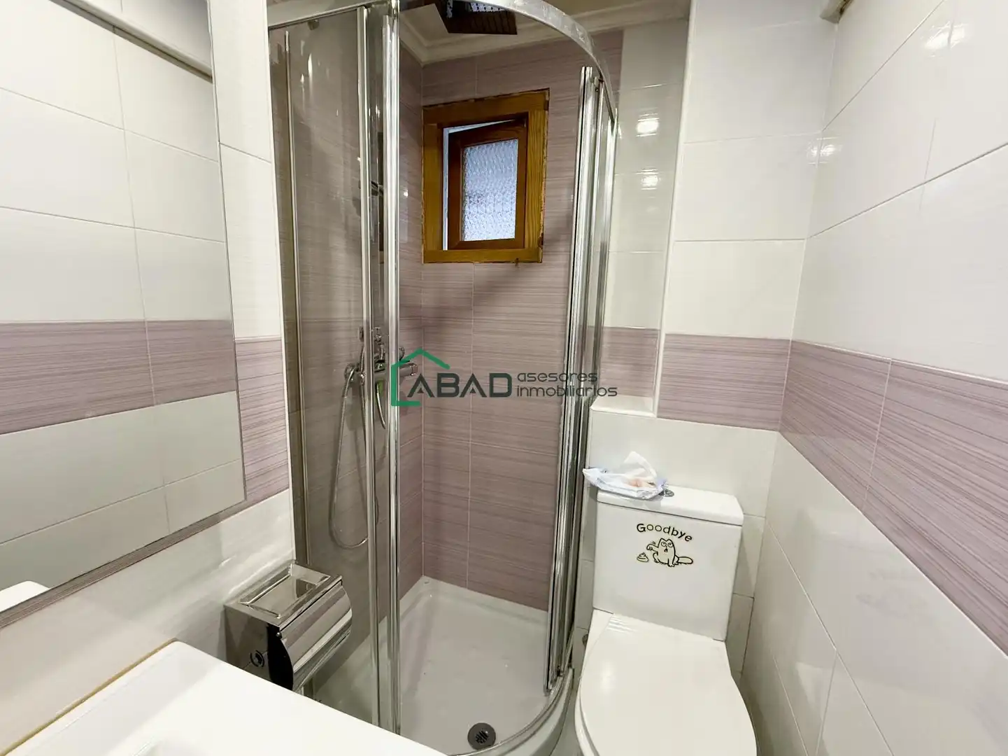 Baño de Piso en venta en Begoña - Santutxu