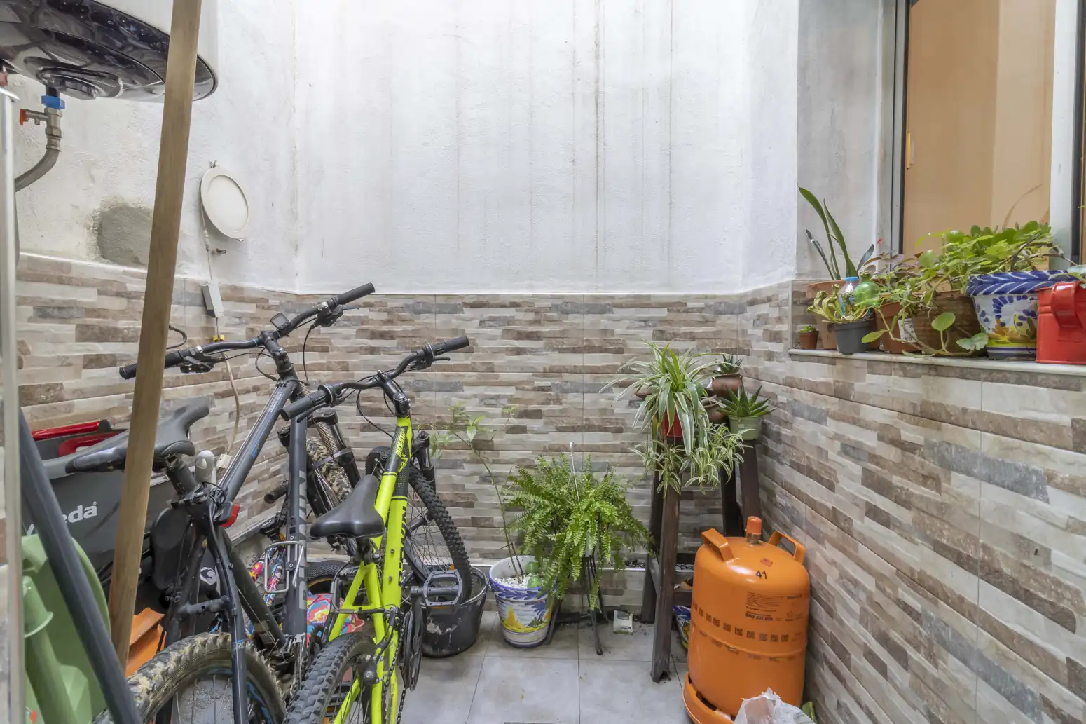 Balcony of Detached homes for sale in Sevilla  with Air Conditioner