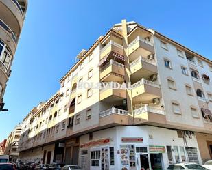 Vista exterior de Local de lloguer en Torrevieja