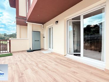 Dúplex con balcón en venta en Limpias
