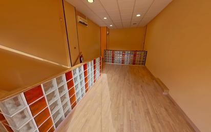 Premises for sale in  Zaragoza Capital  with Air Conditioner