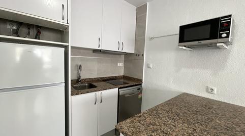 Foto 5 de Piso de alquiler en Av. de las Sirenas, Miramar - Torre del Moro, Torrevieja