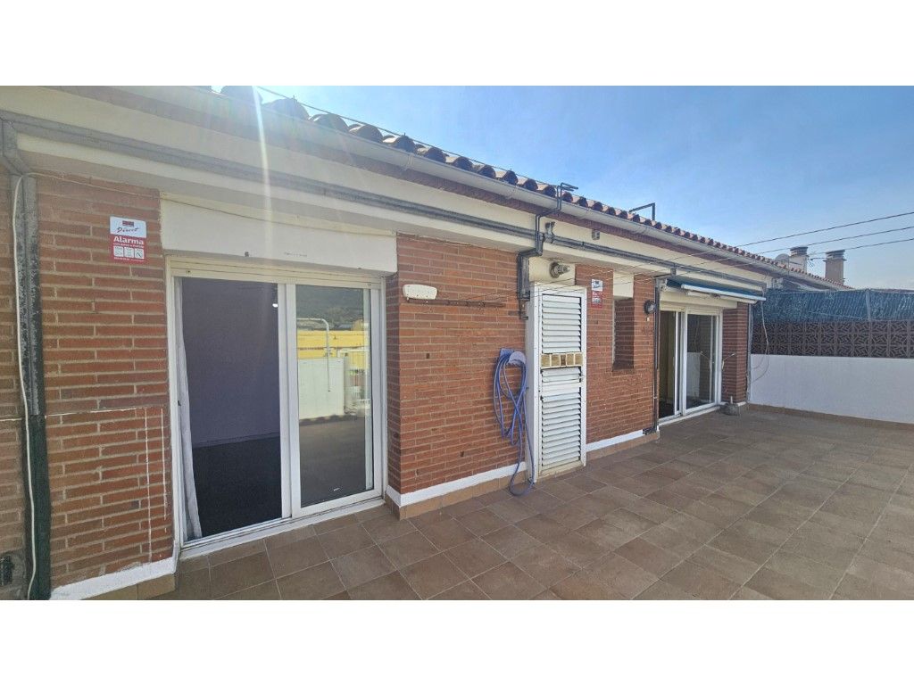 Attic for sale in Calle Garbi, Poblenou