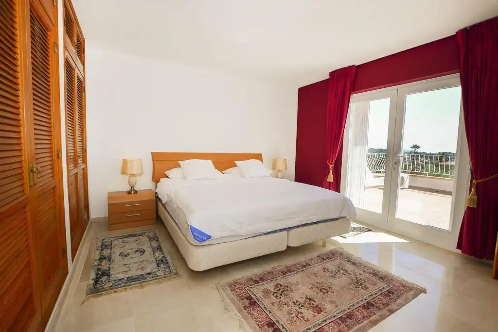 Detached house with pool for sale in Urbanización Ortenbach, imagen 7