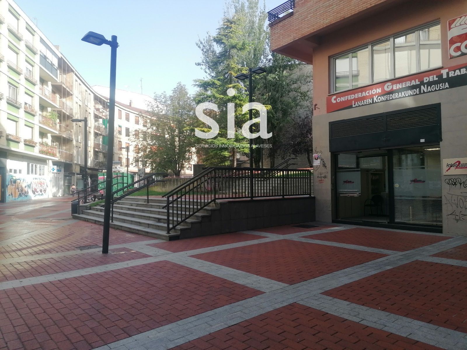 Vista exterior de Local en venta en Vitoria - Gasteiz