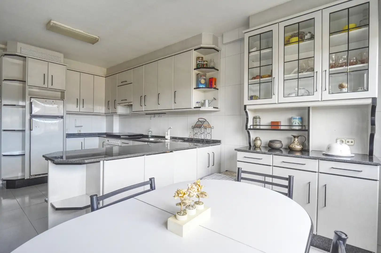 Cocina de Edificio en venta en Padrón
