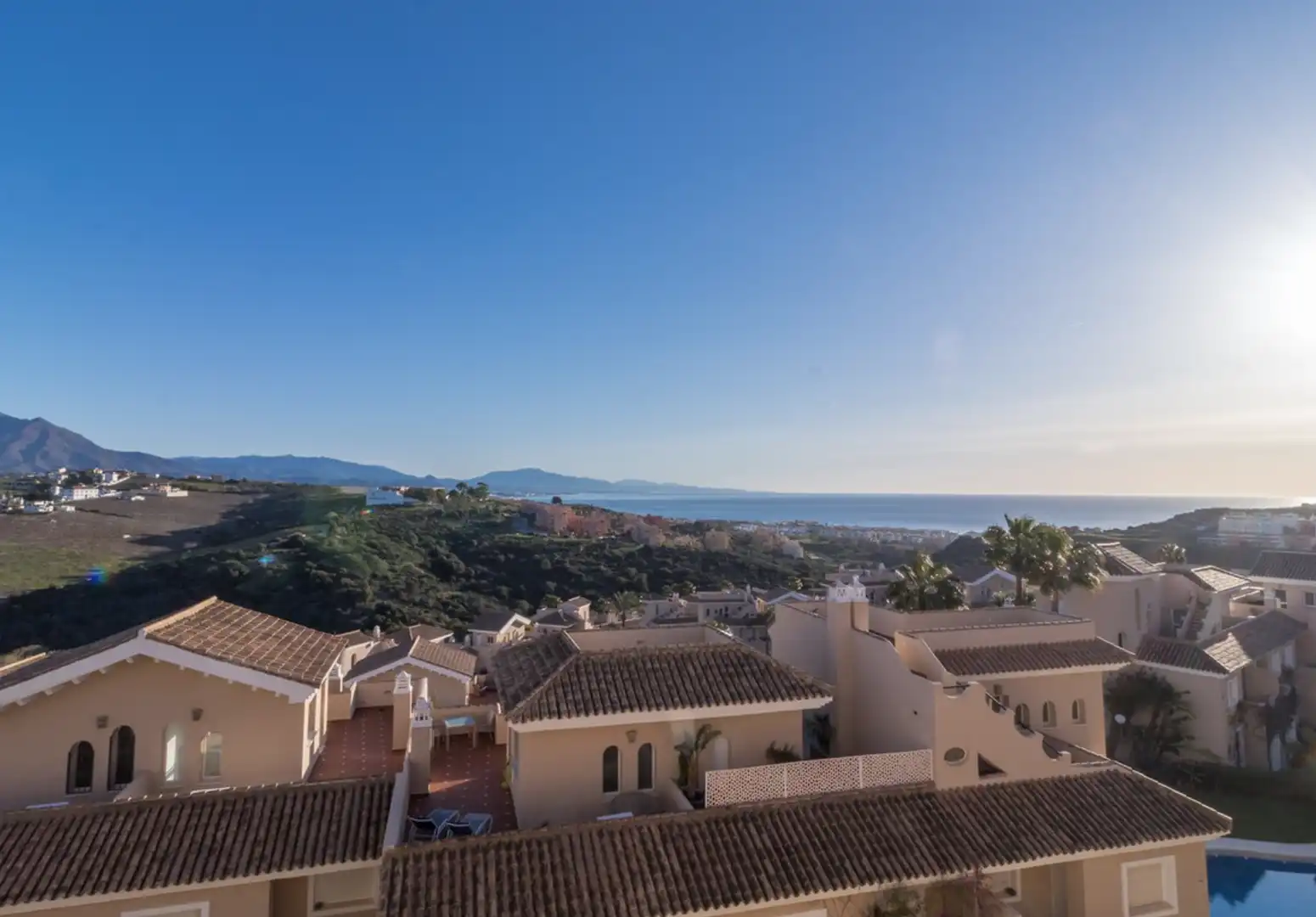 Casa a schiera con terrazza in vendita a La Duquesa, imagen 25