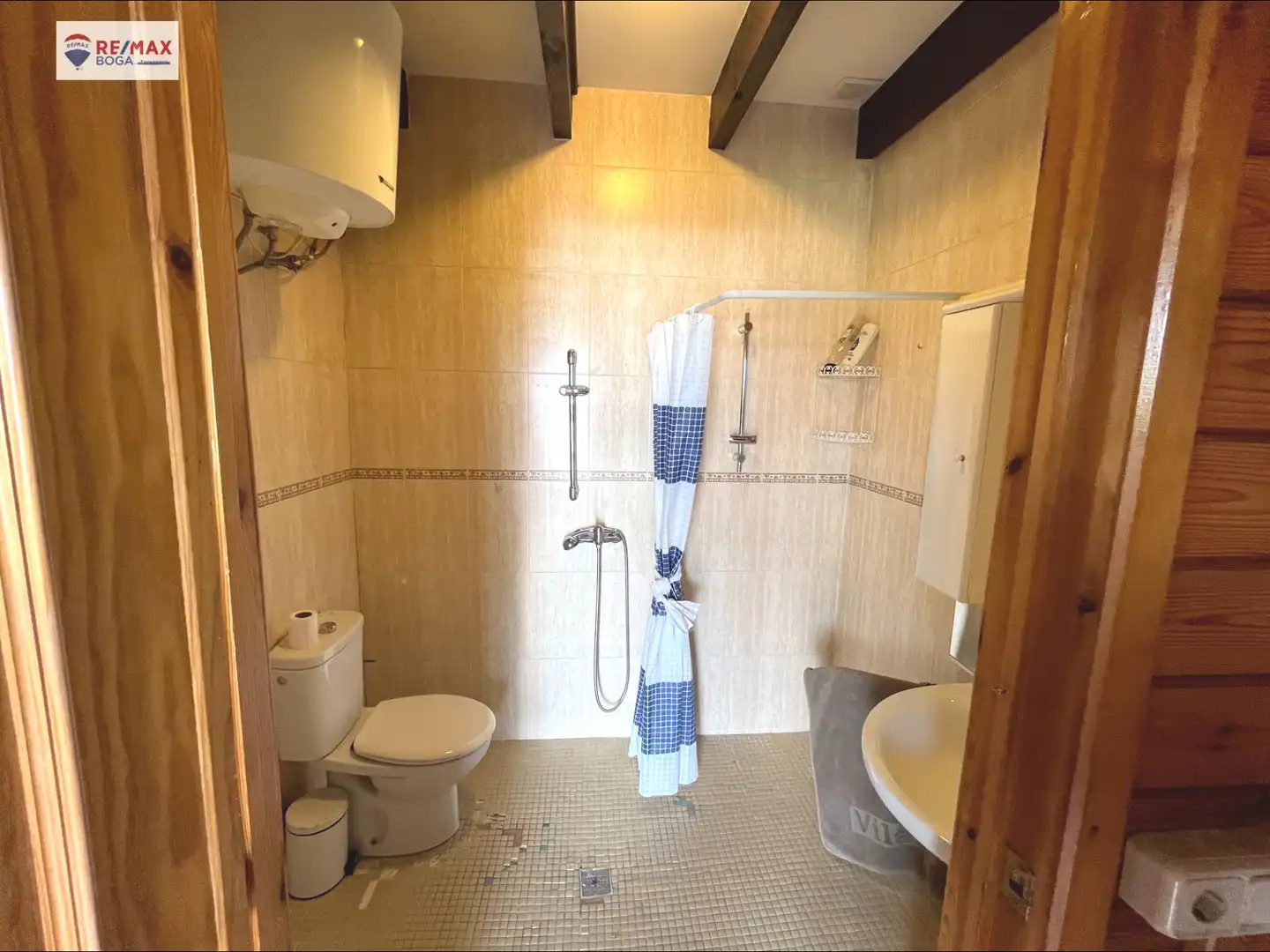Baño de Casa adosada en venta en Ayegui / Aiegi con Aire acondicionado, Jardín privado y Terraza