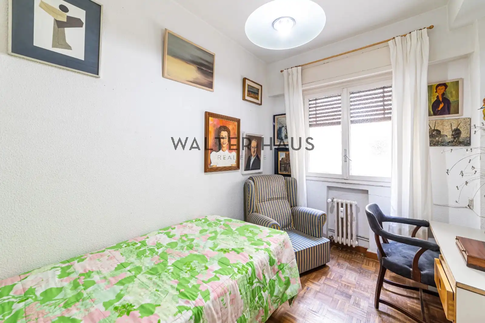 Bedroom of Flat for sale in Chamberí