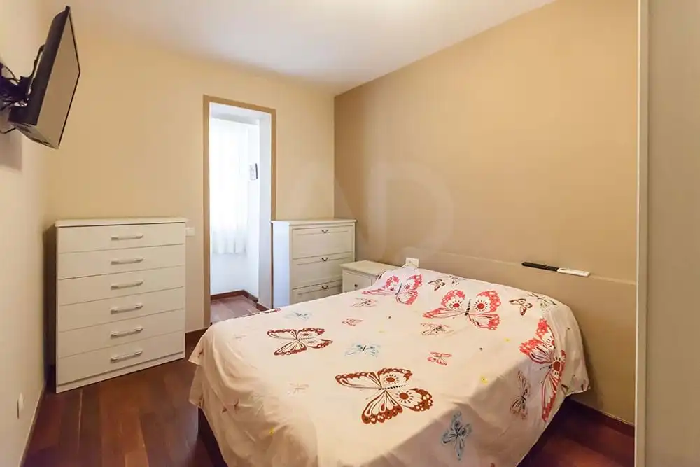 Habitación de Piso en venta en Barcelona con Aire acondicionado y Calefacción