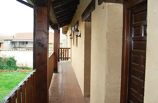 Terrassa de Local en venda en Santa María de la Vega