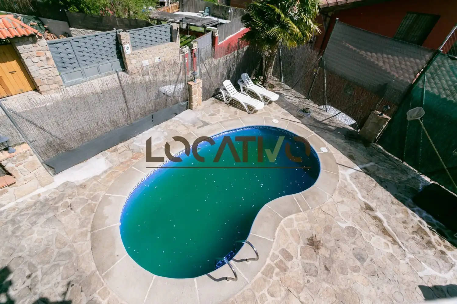 Piscina de Casa o chalet en venta en El Hoyo de Pinares  con Calefacción, Terraza y Trastero
