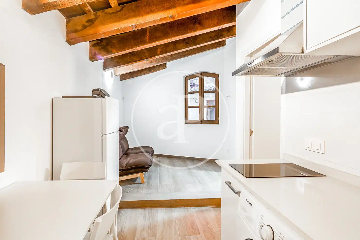 Cocina de Loft de alquiler en Valencia con Aire acondicionado, Calefacción y Amueblado