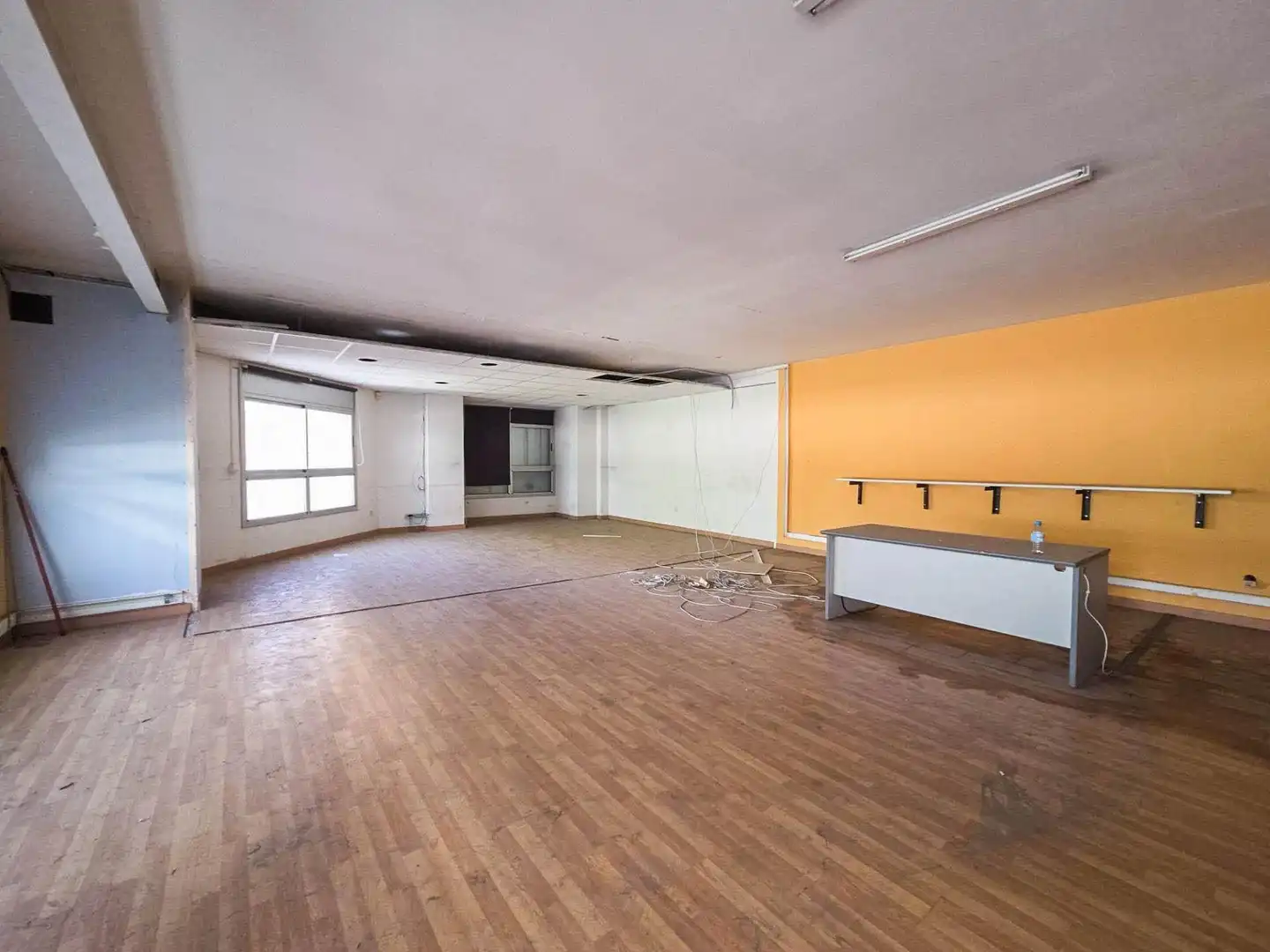 Local commercial à louer à Centre - Eixample – Can Llobet, imagen 4