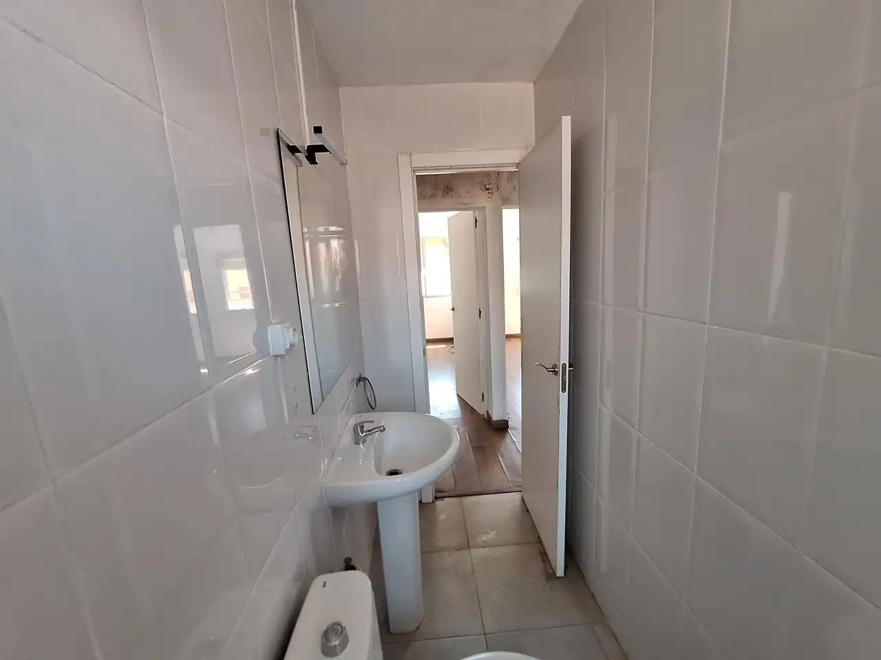 Flat for sale in Calle del Doctor Bellido, imagen 3