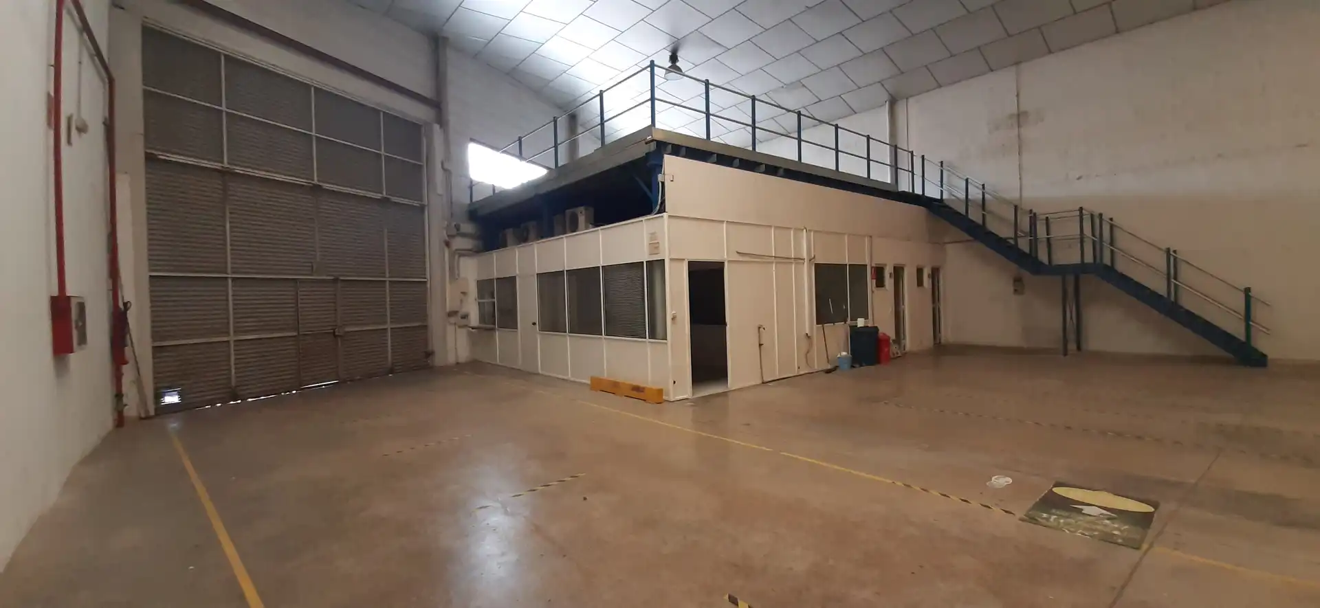 Industrial building to rent in Carrer del Poligon 36, imagen 5