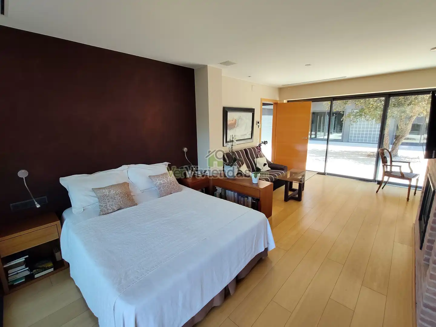 Dormitori de Casa o xalet en venda en Sant Cugat del Vallès amb Aire condicionat, Calefacció i Jardí privat