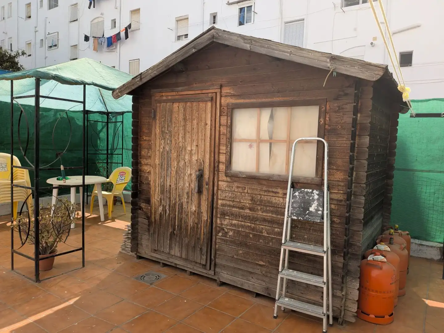 Vista exterior de Pis en venda en Huelva